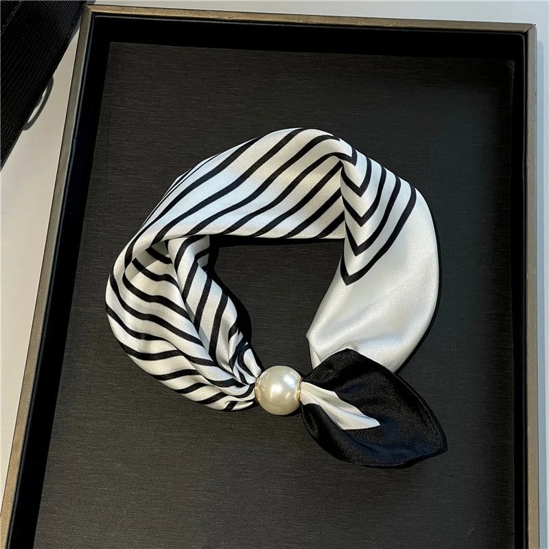 🏆25K+ SOLD 🔥2026 HOT SALE ✨ Effortless Glamour: Pop-On Pearl Necklace Scarf 🧣